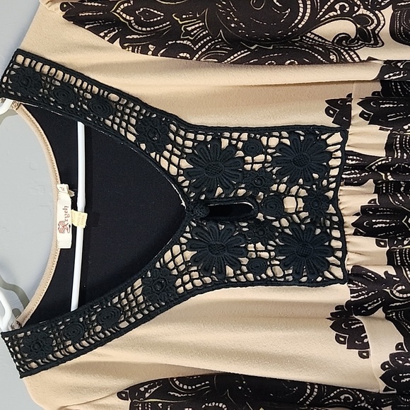 Aryeh Tan Printed  Knit Dress~XL - Picture 4 of 7